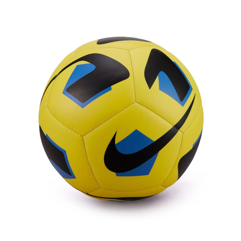 Pallone da calcio e calcetto.Acquista ora online Pallone da calcio e calcetto.Acquista ora online