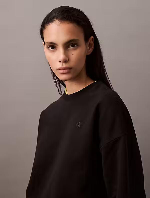 79298_10661_3|9a3b88bcfc38b96451f887a38cffd572