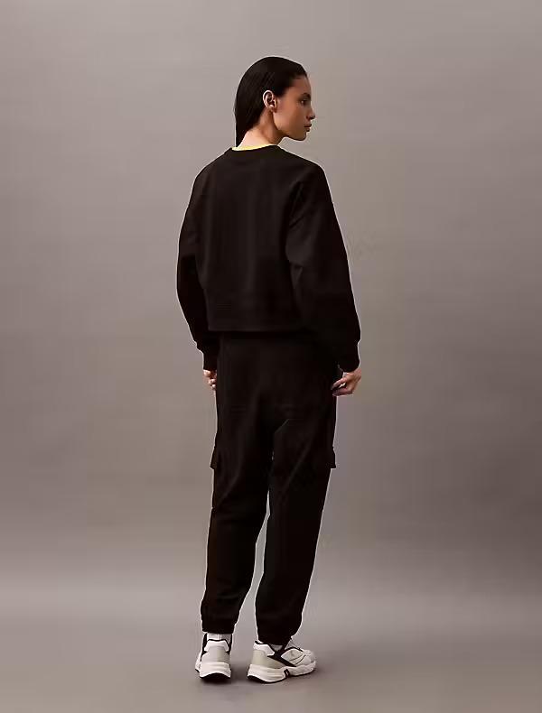 79298_10661_4|089bea7da0d63e736415b089ebc39126