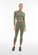 79463_8747_6|000cc6fd02f3609a6deab7b9361bd2fb