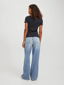 79605_8936_3|7c841a7121cc22118113b15acc9a5bc1