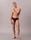 79985_15604_3|5cb6ee192a89548d9b58360784968375