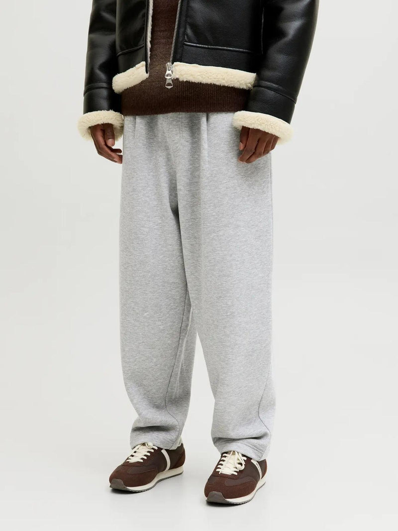 80201_8305_3|b7b7e16c9de414bf15ea45d6d02464b9