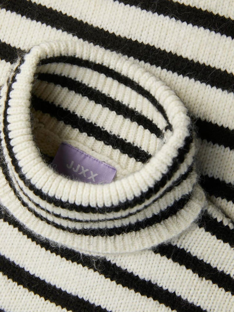 80340_15636_3|6d4c90dab17b1316e9eee0d333a080a8