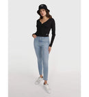 75811_10100_5|65d9f5206a5a30a457fa5831e22421c8